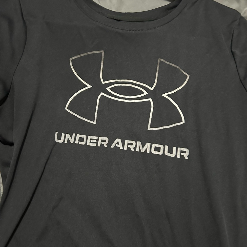 Under Armour Black T-Shirt